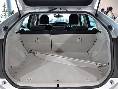 2015 Toyota Prius - Thumbnail