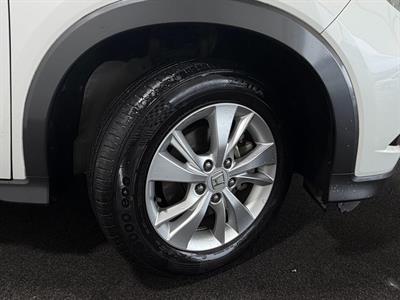 2015 Honda Vezel - Thumbnail