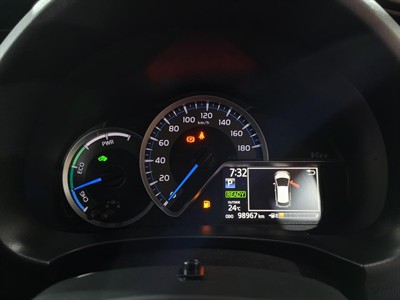 2017 Toyota Vitz - Thumbnail