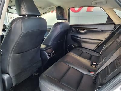 2014 Lexus NX 300h - Thumbnail