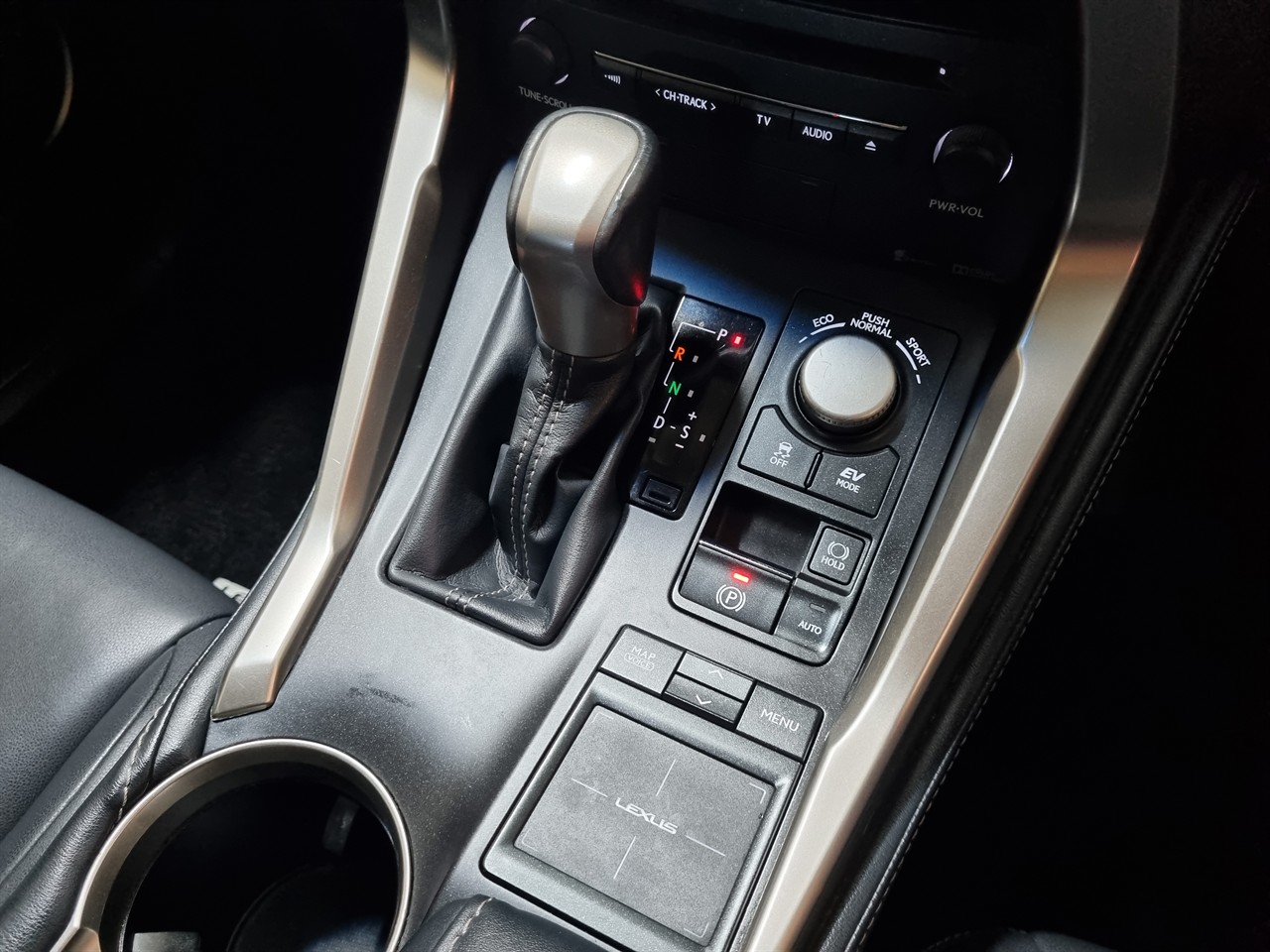 2014 Lexus NX 300h