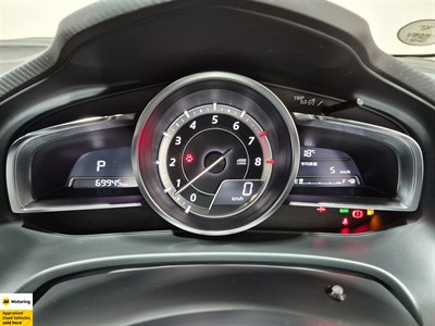2015 Mazda Axela Sport - Thumbnail