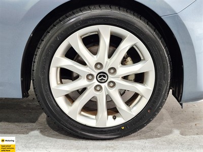 2015 Mazda Axela Sport - Thumbnail