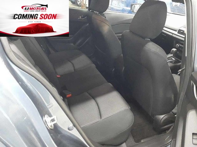 2015 Mazda Axela Sport