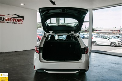 2020 Toyota Corolla - Thumbnail