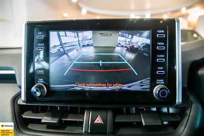 2019 Toyota RAV4 - Thumbnail