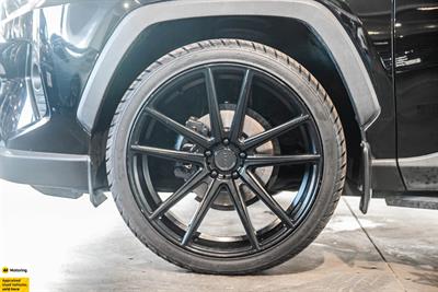 2019 Toyota RAV4 - Thumbnail
