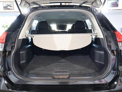 2022 Nissan X-Trail - Thumbnail