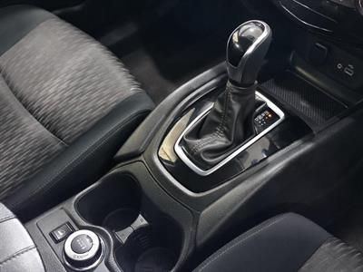 2022 Nissan X-Trail - Thumbnail