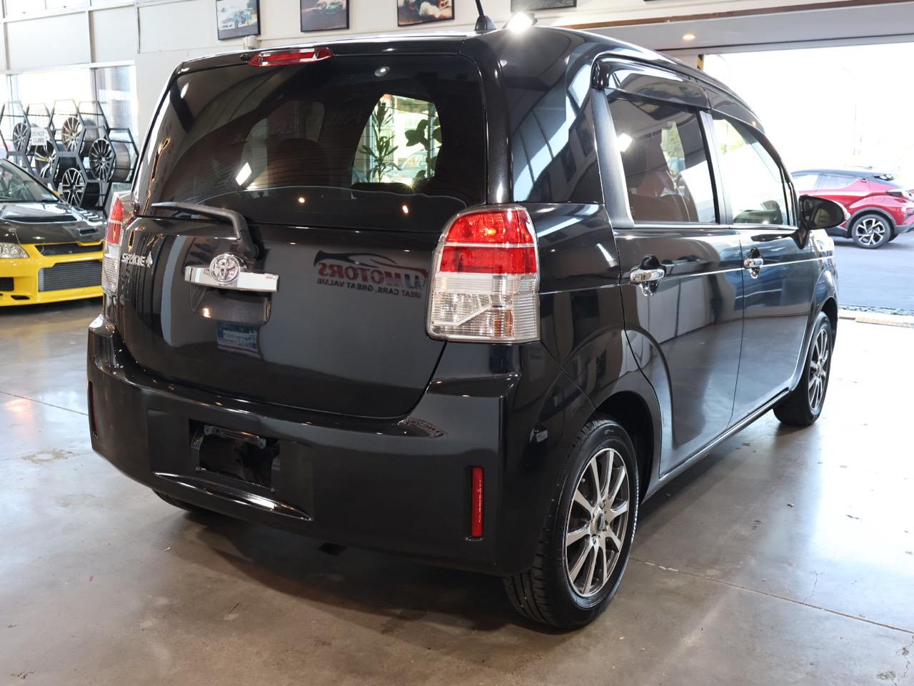 2015 Toyota Spade