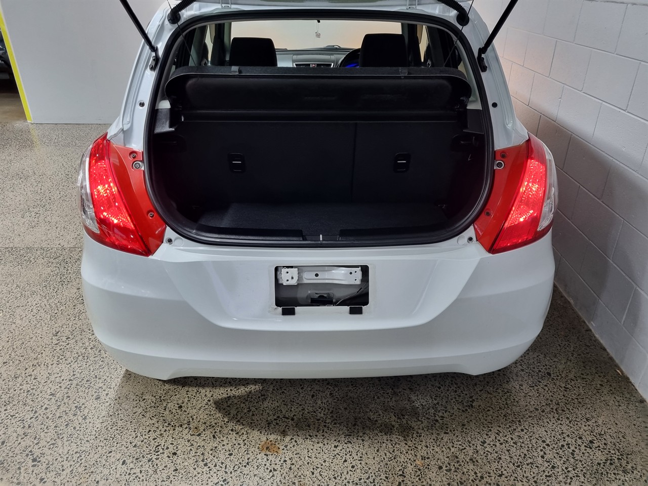 2014 Suzuki Swift