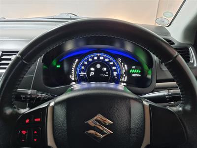 2014 Suzuki Swift - Thumbnail