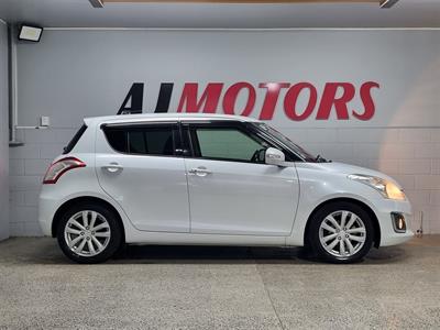 2014 Suzuki Swift - Thumbnail