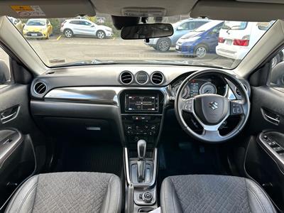 2023 Suzuki Vitara - Thumbnail