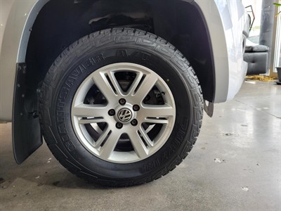 2011 Volkswagen Amarok - Thumbnail