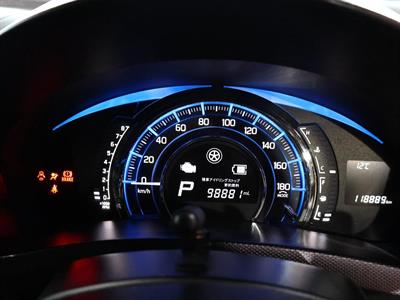 2015 Suzuki Swift - Thumbnail