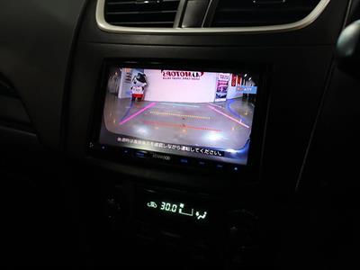 2015 Suzuki Swift - Thumbnail