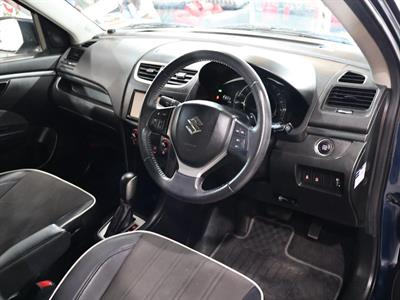 2015 Suzuki Swift - Thumbnail