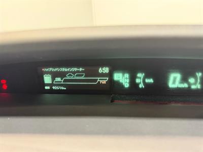 2015 Toyota Prius - Thumbnail