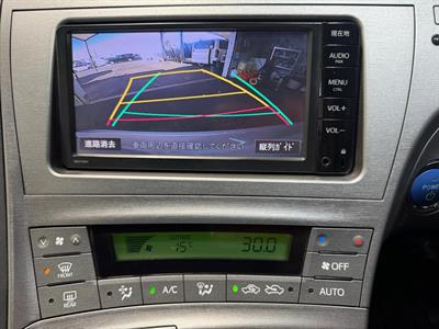 2015 Toyota Prius - Thumbnail