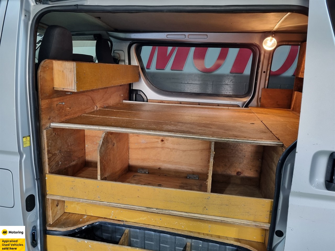 2013 Toyota Hiace