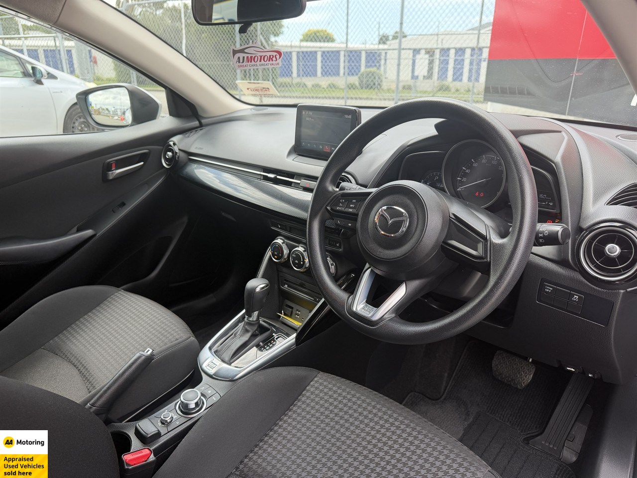 2016 Mazda Demio