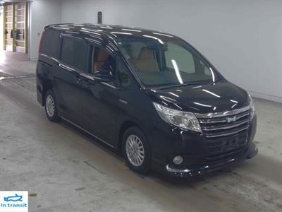 2014 Toyota Noah