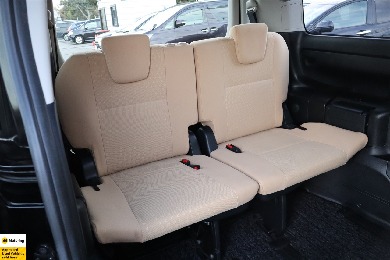 2014 Toyota Noah