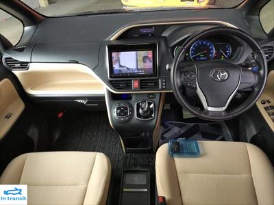 2014 Toyota Noah - Thumbnail
