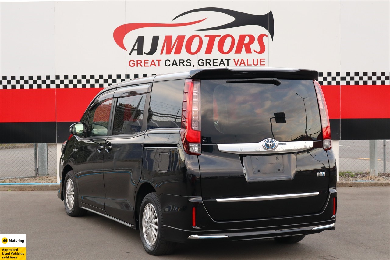 2014 Toyota Noah