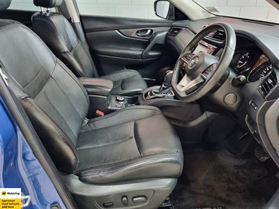 2022 Nissan X-Trail - Thumbnail