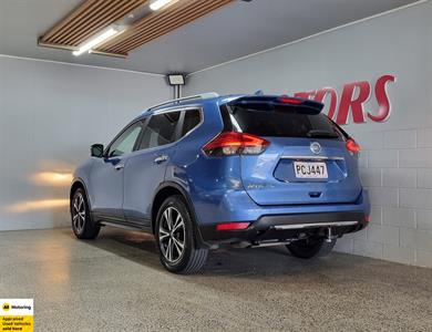 2022 Nissan X-Trail - Thumbnail