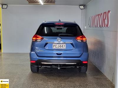 2022 Nissan X-Trail - Thumbnail