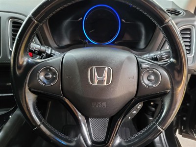 2016 Honda Vezel - Thumbnail