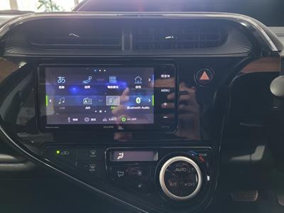 2017 Toyota Aqua - Thumbnail