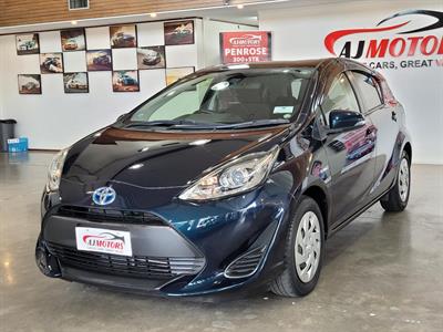 2017 Toyota Aqua - Thumbnail