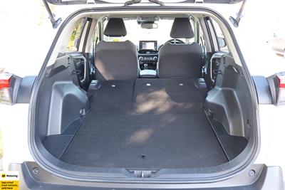 2019 Toyota RAV4 - Thumbnail