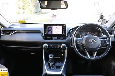 2019 Toyota RAV4 - Thumbnail