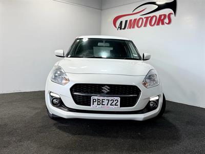2022 Suzuki Swift - Thumbnail