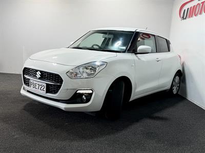 2022 Suzuki Swift - Thumbnail