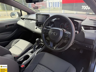 2019 Toyota Corolla - Thumbnail