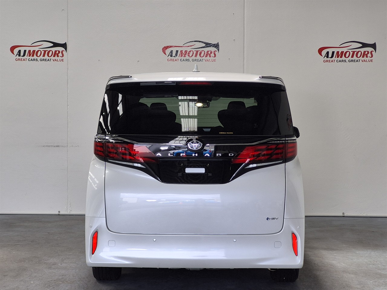 2024 Toyota Alphard