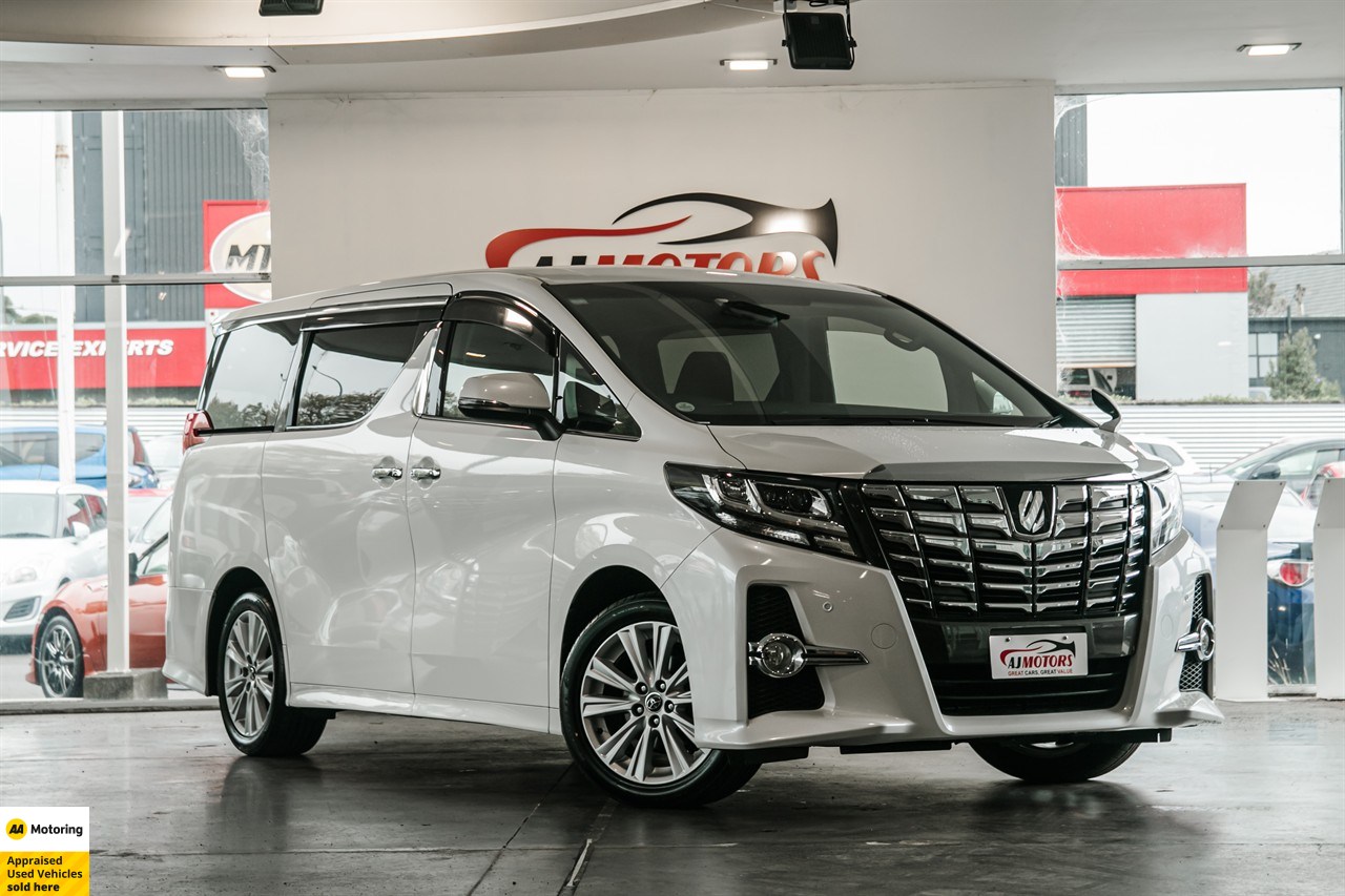 2015 Toyota Alphard