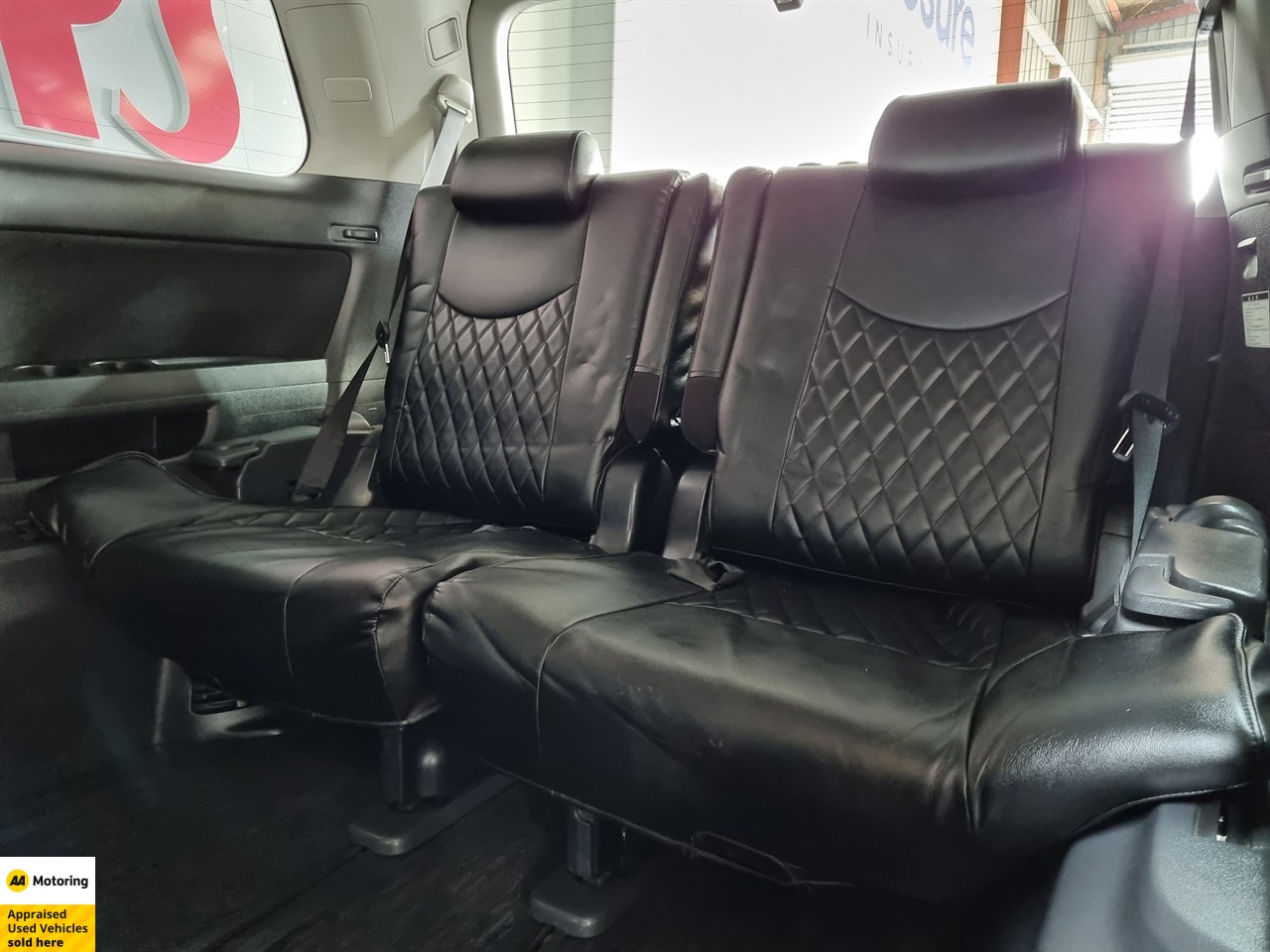 2012 Toyota Vellfire