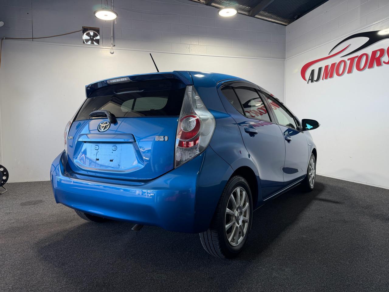 2013 Toyota Aqua