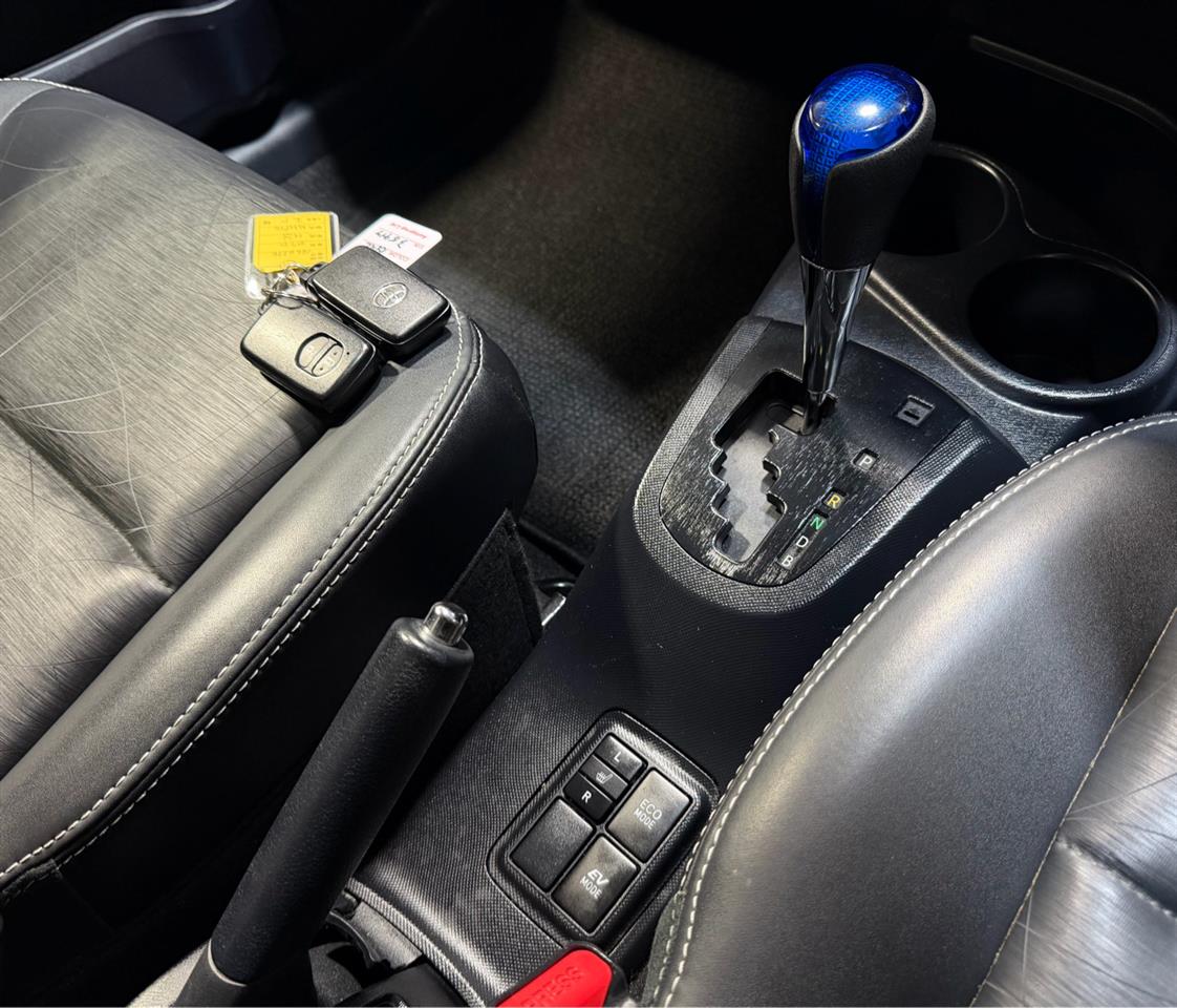 2013 Toyota Aqua