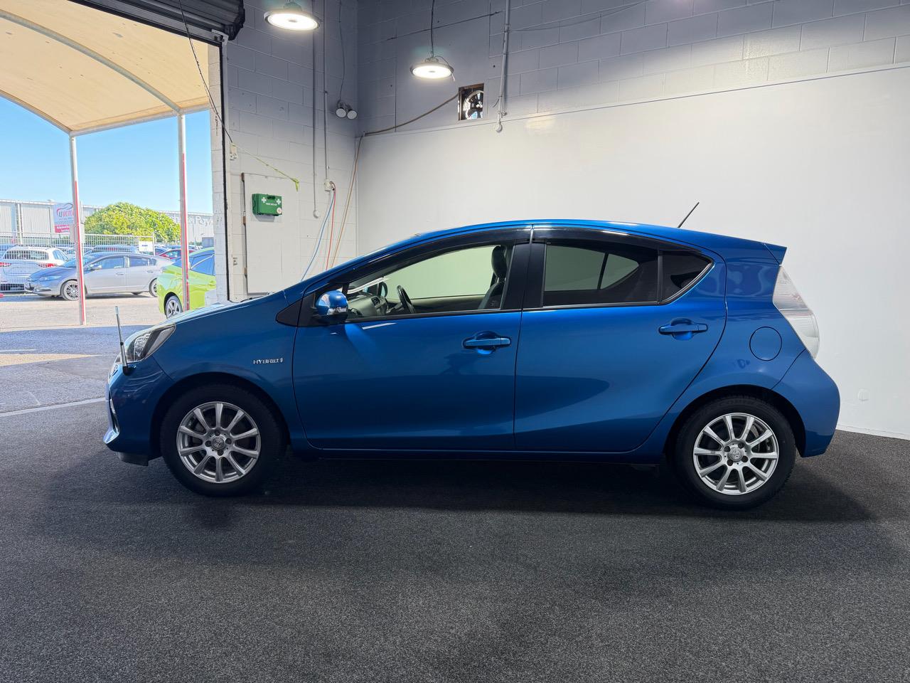 2013 Toyota Aqua