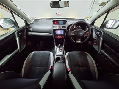 2015 Subaru Forester - Thumbnail