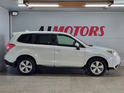 2015 Subaru Forester - Thumbnail