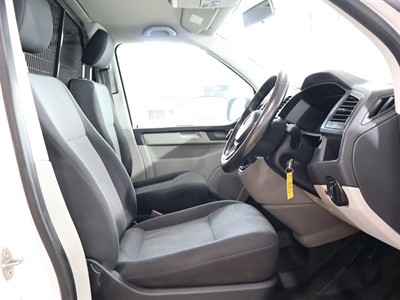 2018 Volkswagen Transporter - Thumbnail